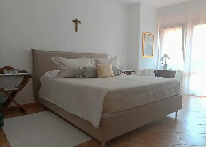 Bed and Breakfast The Roses Garden La Maddalena 